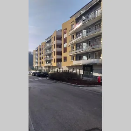 Le Georges Marin 아파트 *